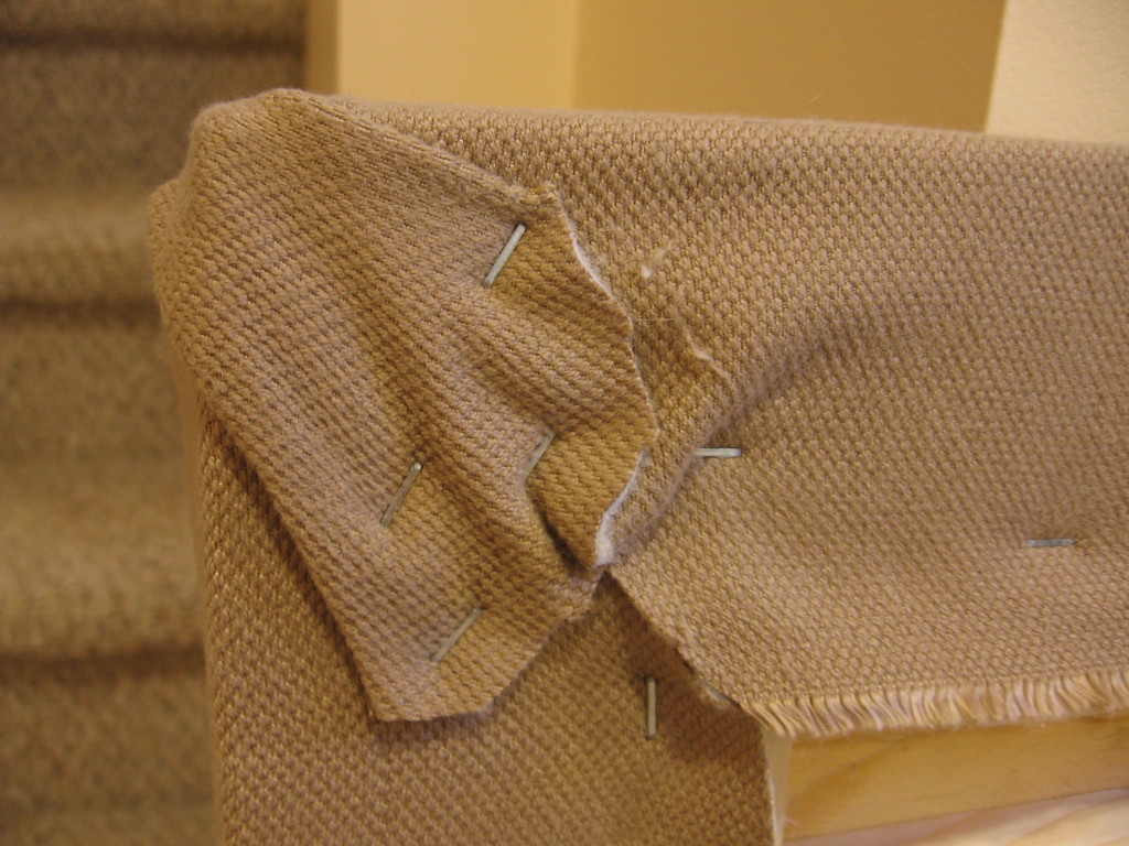 04-corner-upholstery